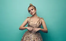 Sao phim Sex Education gây sốt với phiên bản sách nói của Đồi gió hú