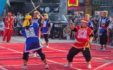 Xuân Bính Ngọ rộn ràng cờ người giữa lòng phố biển Nha Trang