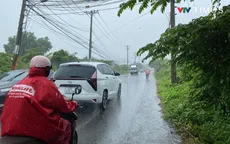 TP Hồ Chí Minh mưa trái mùa tầm tã