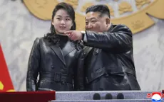 Con gái Chủ tịch Triều Tiên Kim Jong-un thu hút sự chú ý khi xuất hiện cùng cha