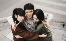 Quỳnh Kool quấn quýt bên hai em ruột ở hậu trường "Bước chân vào đời"