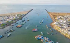 Bộ Xây dựng yêu cầu cam kết an toàn khi giao mặt biển làm điểm neo tạm tại Phan Rí Cửa