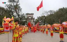 Độc đáo nghi lễ “rước nước, tế cá” ở Đền Trần