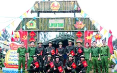 Tạm gác ước mơ, cô gái Mường tình nguyện nhập ngũ