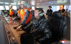 Lãnh đạo Triều Tiên thị sát tàu khu trục mới, tuyên bố tiến triển trong hải quân hạt nhân 