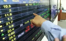 VN-Index giảm gần 10 điểm