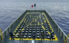 Hải quân Mexico thu giữ 2 tấn cocaine trôi nổi trên Thái Bình Dương