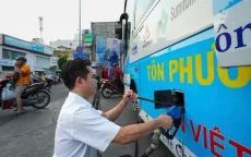 Doanh nghiệp vận tải và ngư dân linh hoạt "gỡ khó" khi giá xăng dầu tăng cao