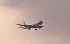 Nhiều hãng hàng không châu Á nâng giá vé máy bay