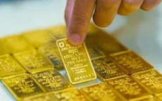 Giá vàng giảm 1,5 triệu đồng/lượng