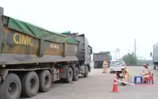 Tăng kiểm soát xe khách, xe tải trên các tuyến trọng điểm