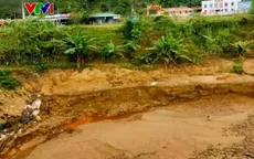 Đà Nẵng công bố tình huống khẩn cấp do sạt lở bờ sông tại xã A Vương