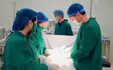 Cắt bỏ u xơ tử cung lớn kèm u buồng trứng