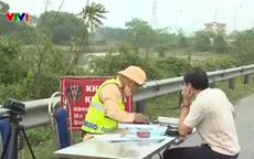 CSGT ghi hình, mật phục trên cao tốc xử lý hàng loạt xe vi phạm