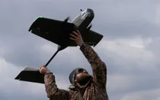 Ukraine không kích lớn nhất vào Nga với hàng trăm UAV