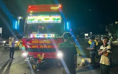 Xe khách giường nằm va chạm xe máy, 2 người tử vong