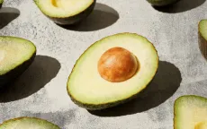 Một quả bơ mỗi ngày có tốt cho tim mạch?