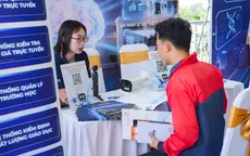 Khi giảng đường trở thành điểm hẹn của công nghệ và việc làm