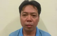 Tài xế vừa lái xe, vừa “buôn chuyện” điện thoại gây tai nạn làm 2 người tử vong