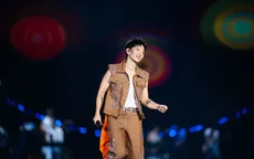 Hoàng Dũng điểm lại hành trình rực rỡ cùng gần 10.000 khán giả