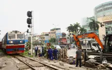 Hà Nội xóa hàng loạt lối đi tự mở qua đường sắt