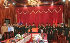 Thắt chặt tình hữu nghị Việt - Lào từ những hành động sẻ chia