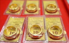 Giá vàng giảm 600.000 đồng/lượng