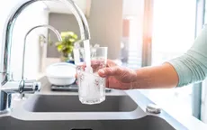 Những sai lầm phổ biến khi uống nước cần tránh