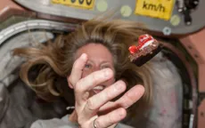 Phi hành đoàn Artemis II ăn gì trong chuyến bay lịch sử vào vũ trụ?