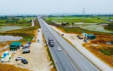 Yêu cầu khẩn trương hoàn thành các trạm dừng nghỉ trên cao tốc trước ngày 30/4