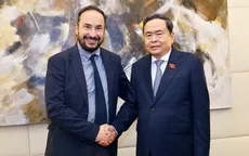 Chủ tịch Quốc hội Trần Thanh Mẫn gặp Tổng Bí thư Đảng Tái lập Cộng sản Italy