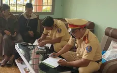 Tịch thu xe, xử phạt cả người giao xe cho nam sinh lạng lách, đánh võng