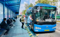 Miễn phí xe buýt tại TP Hồ Chí Minh cần theo lộ trình