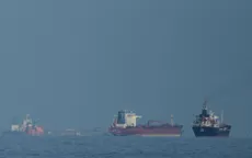Tổng thống Trump và Iran xác nhận eo biển Hormuz được mở lại hoàn toàn