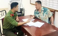 Người đàn ông nước ngoài nổ súng sau va chạm giao thông ở Hưng Yên