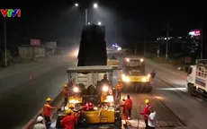 Thi công xuyên đêm, áp dụng công nghệ mới sửa chữa quốc lộ 51