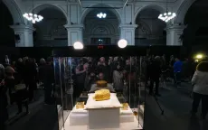 Chiếc mũ vàng 2.500 năm tuổi được trả về Romania sau một năm truy tìm