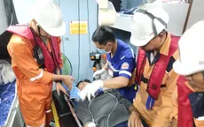 Cứu ngư dân nguy kịch do uống nhầm axit từ bình ắc quy