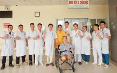 Cứu sống bệnh nhân hai lần ngừng tim sau tai nạn nghiêm trọng