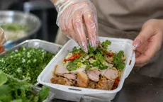 Đề xuất phạt đến 4 triệu đồng nếu để móng tay dài khi bán đồ ăn