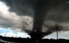 Lốc xoáy ở Texas (Mỹ) khiến ít nhất 2 người thiệt mạng, nhiều nhà cửa bị phá hủy 