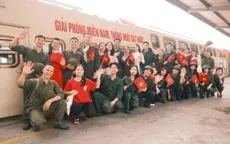 Chuyến tàu Hà Nội 5 Cửa Ô đặc biệt gợi ký ức ngày đất nước thống nhất