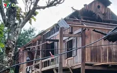Mưa đá, dông lốc làm 12 người bị thương, gần 2.900 nhà hư hỏng