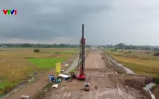 Tháo gỡ khó khăn về vật liệu, thúc đẩy tiến độ cao tốc Mỹ An - Cao Lãnh