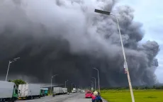 Hơn 300 gia đình sơ tán vì tro núi lửa Mayon ở Philippines