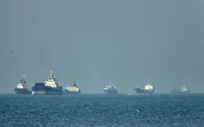 Tàu chở dầu đầu tiên của Trung Quốc bị tấn công gần eo biển Hormuz 