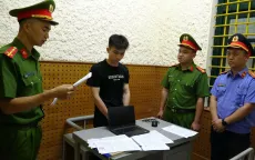 Khởi tố người đàn ông khoe là “Thạc sĩ”, miệt thị người dân, gây rối ở Lạng Sơn