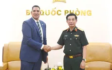 Phó Thủ tướng, Bộ trưởng Bộ Quốc phòng tiếp Đại sứ Thụy Điển và Đại sứ Algeria
