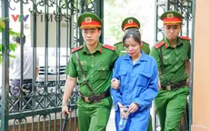 Nữ giúp việc bạo hành cụ bà 82 tuổi ở Hà Nội hầu toà