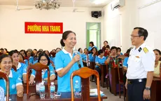Học viện Hải quân tuyên truyền biển, đảo cho cán bộ Hội Phụ nữ tại Nha Trang